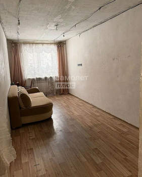 2-к квартира, вторичка, 44м2, 1/5 этаж