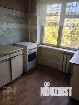 2-к квартира, вторичка, 44м2, 3/5 этаж