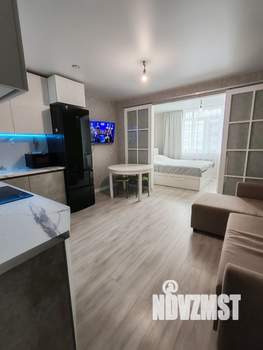 2-к квартира, вторичка, 62м2, 10/19 этаж