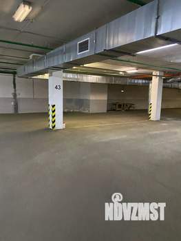 Студия квартира, вторичка, 112м2, 1/25 этаж