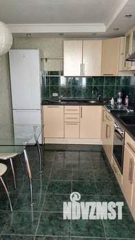 3-к квартира, вторичка, 73м2, 9/17 этаж