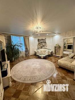3-к квартира, вторичка, 102м2, 10/25 этаж