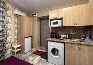 2-к квартира, вторичка, 35м2, 1/4 этаж