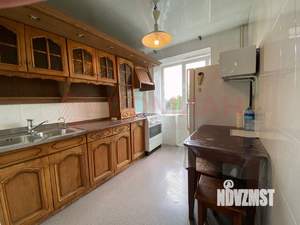 3-к квартира, вторичка, 65м2, 4/10 этаж