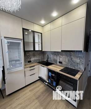 2-к квартира, вторичка, 42м2, 14/17 этаж