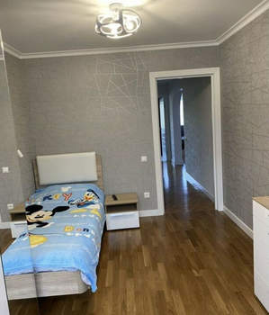3-к квартира, вторичка, 95м2, 4/9 этаж