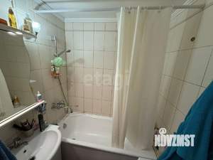 2-к квартира, вторичка, 54м2, 1/9 этаж