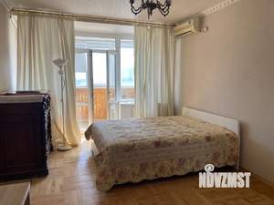 1-к квартира, вторичка, 42м2, 13/18 этаж