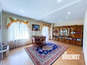4-к квартира, вторичка, 154м2, 4/4 этаж