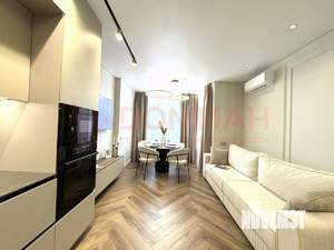 3-к квартира, вторичка, 58м2, 10/25 этаж