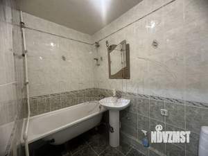 3-к квартира, вторичка, 65м2, 1/1 этаж