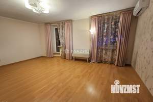 4-к квартира, вторичка, 105м2, 4/10 этаж