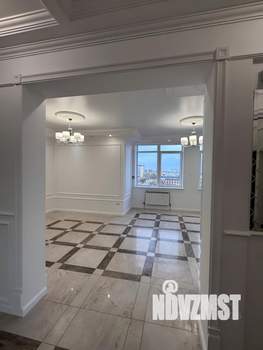 3-к квартира, вторичка, 100м2, 11/24 этаж