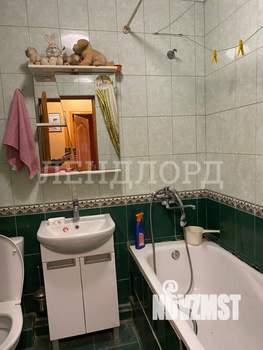 2-к квартира, вторичка, 54м2, 1/9 этаж
