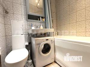 2-к квартира, вторичка, 43м2, 1/5 этаж