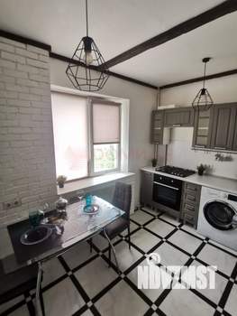 1-к квартира, вторичка, 40м2, 6/10 этаж