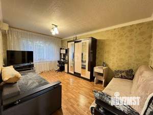 2-к квартира, вторичка, 52м2, 1/9 этаж