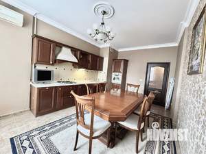 3-к квартира, вторичка, 120м2, 6/10 этаж