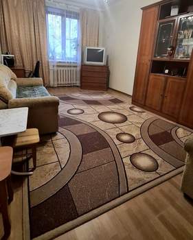 4-к квартира, вторичка, 94м2, 2/4 этаж