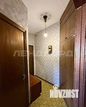 2-к квартира, вторичка, 42м2, 5/5 этаж