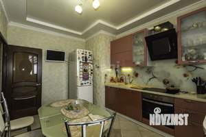 3-к квартира, вторичка, 68м2, 14/18 этаж