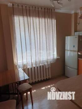 2-к квартира, вторичка, 57м2, 1/10 этаж