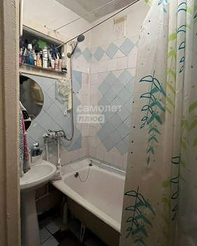 3-к квартира, вторичка, 53м2, 8/9 этаж