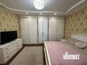2-к квартира, вторичка, 82м2, 8/19 этаж
