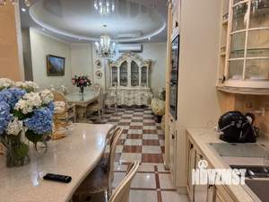 4-к квартира, вторичка, 120м2, 6/16 этаж