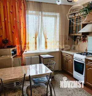 3-к квартира, вторичка, 64м2, 6/10 этаж