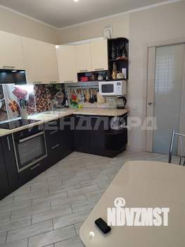 2-к квартира, вторичка, 61м2, 1/25 этаж