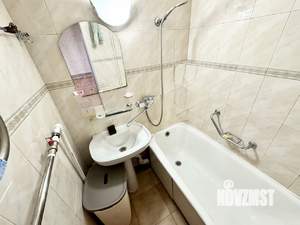 3-к квартира, вторичка, 60м2, 5/5 этаж
