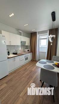 Студия квартира, вторичка, 32м2, 12/24 этаж