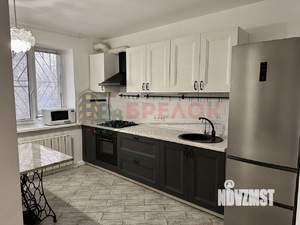 4-к квартира, вторичка, 100м2, 1/4 этаж