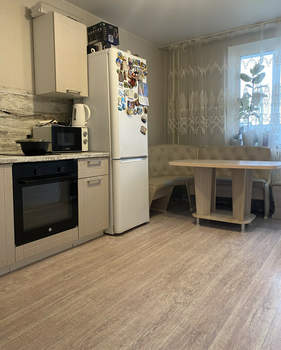 2-к квартира, вторичка, 65м2, 7/19 этаж