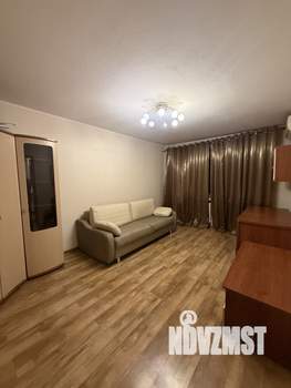 2-к квартира, вторичка, 52м2, 1/10 этаж