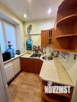 4-к квартира, вторичка, 61м2, 1/2 этаж