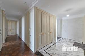 4-к квартира, вторичка, 174м2, 18/19 этаж