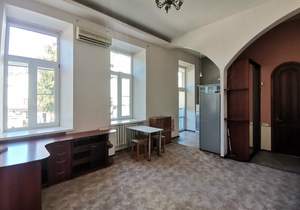 2-к квартира, вторичка, 42м2, 2/4 этаж