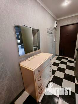 3-к квартира, вторичка, 63м2, 6/9 этаж