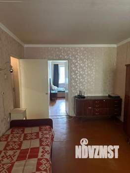 2-к квартира, вторичка, 45м2, 1/5 этаж