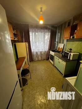 3-к квартира, вторичка, 60м2, 1/9 этаж