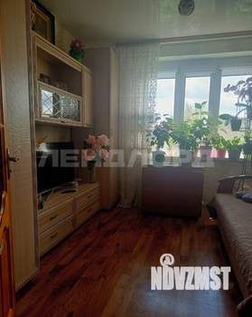 2-к квартира, вторичка, 42м2, 9/9 этаж