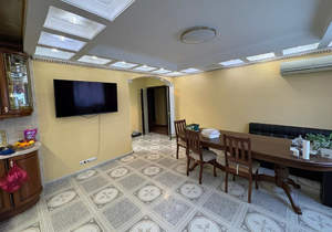 4-к квартира, вторичка, 93м2, 4/9 этаж