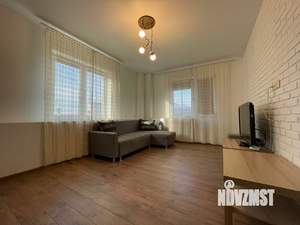 2-к квартира, вторичка, 67м2, 9/17 этаж