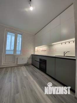 2-к квартира, вторичка, 54м2, 9/17 этаж