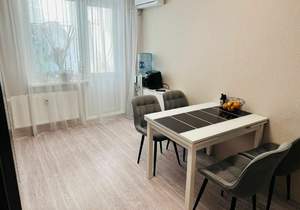 2-к квартира, вторичка, 65м2, 11/18 этаж