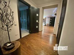 5-к квартира, вторичка, 240м2, 2/13 этаж