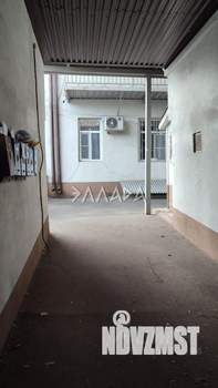 2-к квартира, вторичка, 41м2, 1/4 этаж