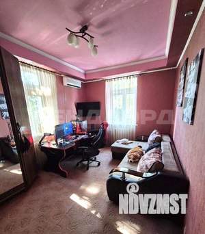 2-к квартира, вторичка, 53м2, 3/3 этаж